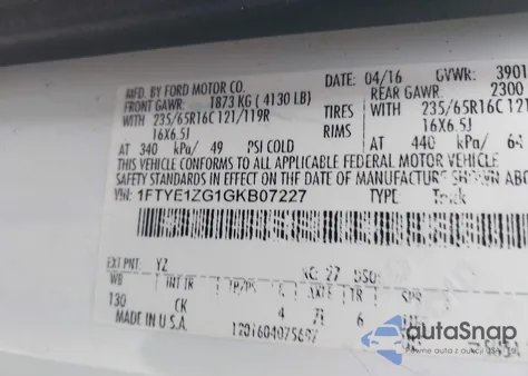 2016 Ford Transit z USA, uszkodzony, nr VIN 1FTYE1ZG1GKB07227